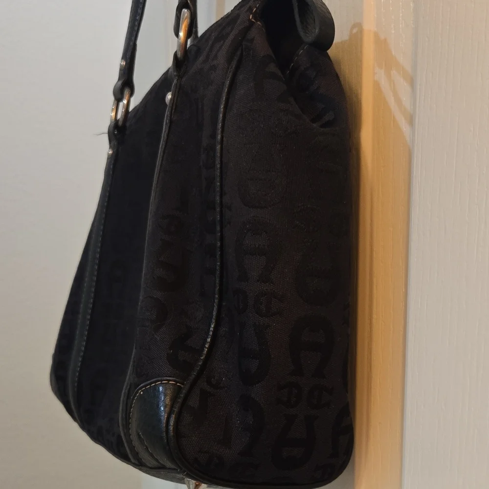Etienne Aigner Signature Black shoulder Purse Bag Tote